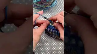 Let’s crochet a puff stitch! 💜 