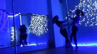 ТанцPOLE: дуэт стрип-пластика