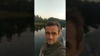 На SUP борде попивая кофе