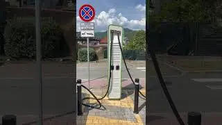 Электроводы, готовы ли вы отклониться от маршрута, чтобы зарядиться дешевле? #italy #zeekr #travel