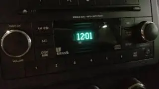 2014 jeep Patriot setting the clock