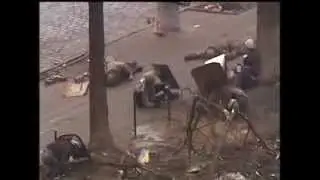 ЖЕСТЬ , полицаи януковича отстреливают протестующих!!!
