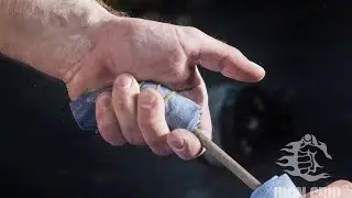 Техника сгибания железа: Double Overhand