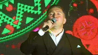 Marin Hincu- Toarna-n pahare