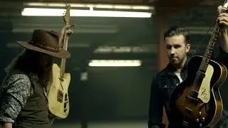 Brothers Osborne - Stay A Little Longer (ASMR)