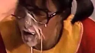 La chica de los mangasos