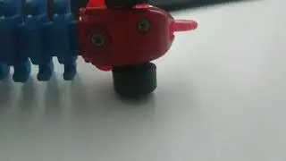 нашёл машинку hot wheels