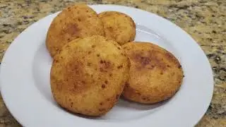 Arepas de Queso Fritas