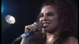 The Cherry Bombz - Live.