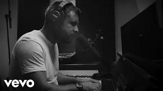 Mick Flannery - How High (Solo Acoustic)