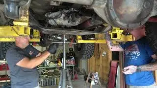97-06 Jeep Wrangler TJ Transmission Mount Replacement