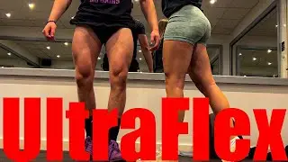 SMASHING LEGS TURNING HEADS