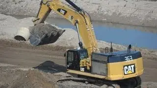 Cat 374D LME loading Cat 735B and John Deere 400D II ADT`s part 1