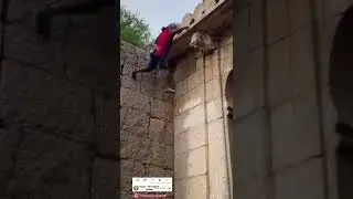 Indian man climbing over Rocks #shorts #trending #awesome #trendingshorts #viral  #vadivelucomedy