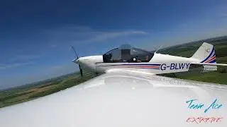 Aerobatic flying first lesson: loop and rolls