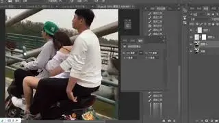 大兄弟妳這綠帽戴的剛好, 後面的哥們把妳女朋友抱住了!