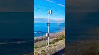 Утреннее море- Дагомыс Сочи. Из окна поезда электрички. 30.11.24.