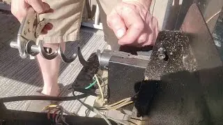Fixing an Auger Jam on a Pit Boss 700FB (and extracting seized screws!)