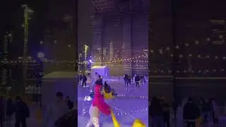 NYC’S MOST SCENIC ICE RINK | Glide at Brooklyn Bridge Park #newyork