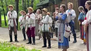 Дударики в Москве, ( музей Победы)
