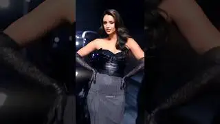 voompla new edition of mixing videos #karishma #animal #kariti #bollywood #actress #viral