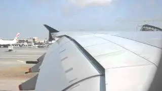 Singapore Airlines Airbus A380 Take Off from LAX heading to Japan