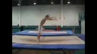THIS KID WILL BE A PARKOUR LEGEND !