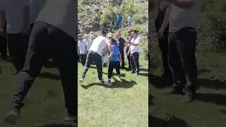 Синьцзянские ойраты (Округ Усу / Хур хар усн)