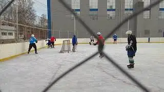 Настоящий дворовый хоккей. Открытая площадка. Минус 8. Часть 1.