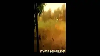 terjadi hujan batu di Myanmar