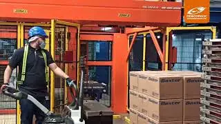 Complete end of line packaging solution for gallon jugs