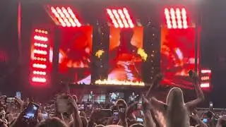AC / DC  - Highway to hell