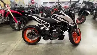 2021 KTM 200 Duke