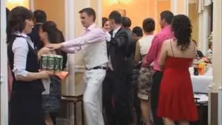 SERVICII  Foto-Video SONORIZARI FORMATII NUNTI  0758 756 948 id'' mess. mileniumbt.wmv