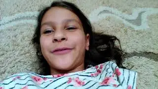 Повторилаот бога.Повторила.Повторила в кавычках.