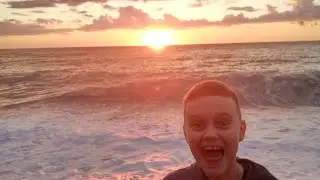 Поездка в Геленджик!Тонкий Мыс!Очень интересно!Crazy Кирилл🌞🏖️🏝️🚍!