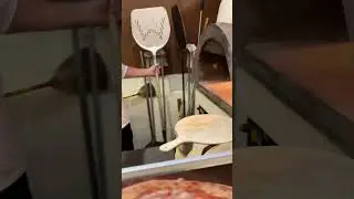 Пицца в дровяной печи на Пхукете, очень вкусная 🤤
