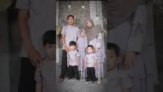 Spil Foto Bareng Keluarga