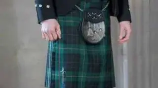 Traditional 8 Yard Classic Kilt by Balmoral Kilts