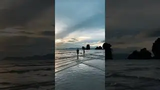 Berjalan Tengah Laut Ke Pulau