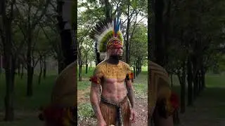 Le champion de l'UFC Alex Pereira était de retour au Brésil pour rendre visite à sa tribu