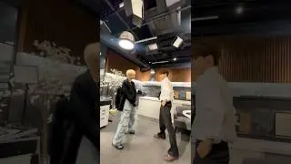 #TAEHOON X #JISEONG #SPOTChallenge #TAN #티에이엔 #태훈 #지성 #엽감독🎥 #SPOT #스팟 #스팟챌린지