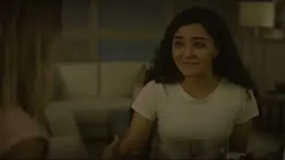 Kate and Lucy ＂I really wan to kiss you.＂ Lesbian kissing - NCIS  Hawai'i 2x15_7hK0gIGGIb4_new #002