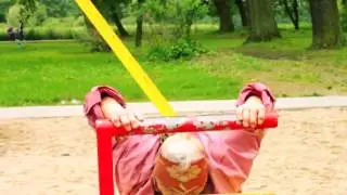 72 летняя бабушка - спортсменка. Во даёт!