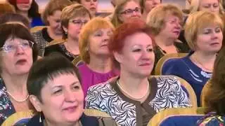 Александр Коровников поздравил женщин с 8 марта