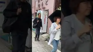 A walk along Sakura Shimachis ‘Sazae san”street.