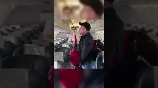 Россиянин захватил самолет в аэропорту #Сочи и пригрозил поджечь себя