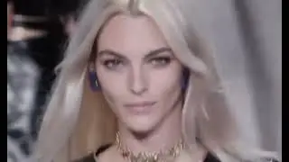FASHION IS THE CONFIDENT FACE OF THE WORLD