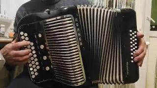 Немецкая концертная Гармонь 60-70х годов Hohner overture 1