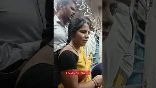 lovely Couple in Local Train...Her husband Sing A Wonderful song....Listen His Voice...#localtrain